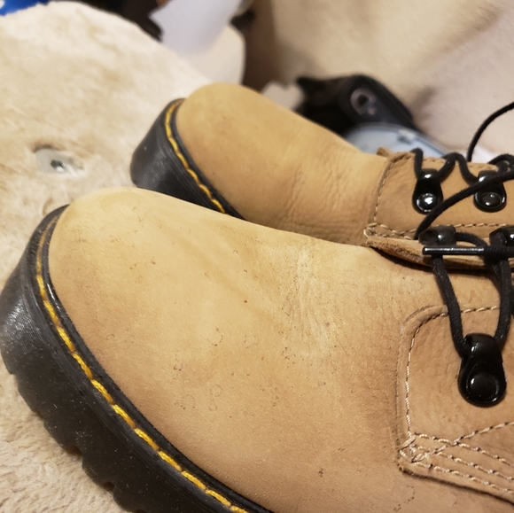 Doc Martens Tan Nubuck Leather Platform Boots Sz 39 Womens 8 - Picture 6 of 10